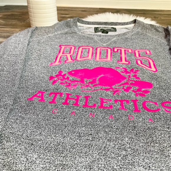 Roots sweatshirt with raw edge - pink lettering - Picture 3 of 8